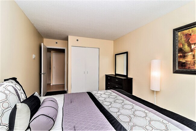 Photo - 178 Rue Sainte-Catherine E Unit ID1261755P