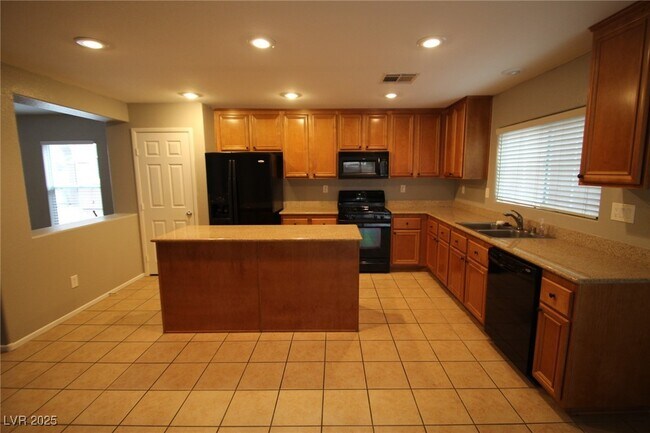 Photo - 11157 Salinas Pueblo St