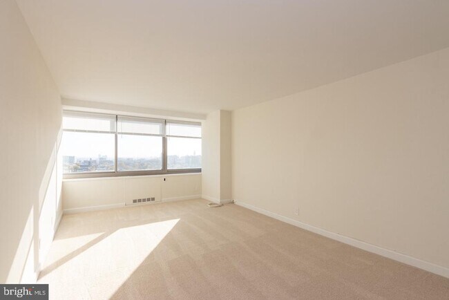 Photo - 2401 Pennsylvania Ave Unidad 20B27
