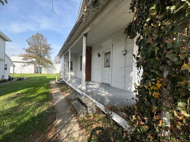 Photo - 539-541 S Market St Unit 539