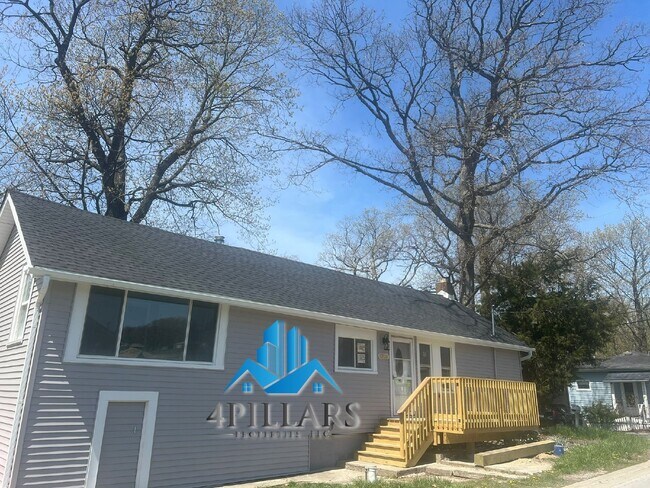 Photo - "Charming 3 Bed, 2 Bath Home in Cedar Lake...