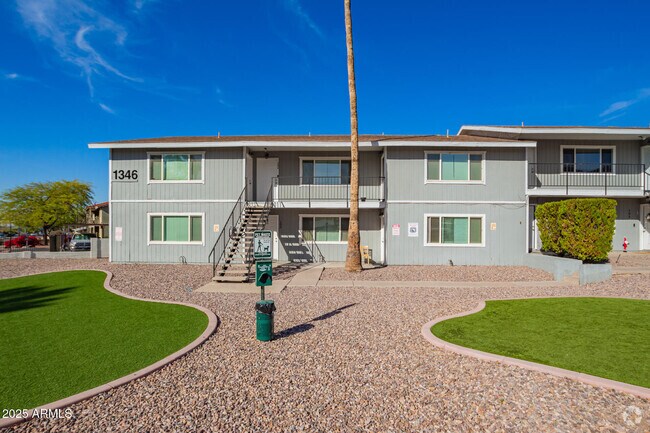 Building Photo - 1346 E Mountain View Rd Unit 208 Rental