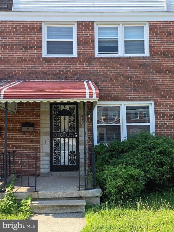 Building Photo - 4733 Homesdale Ave