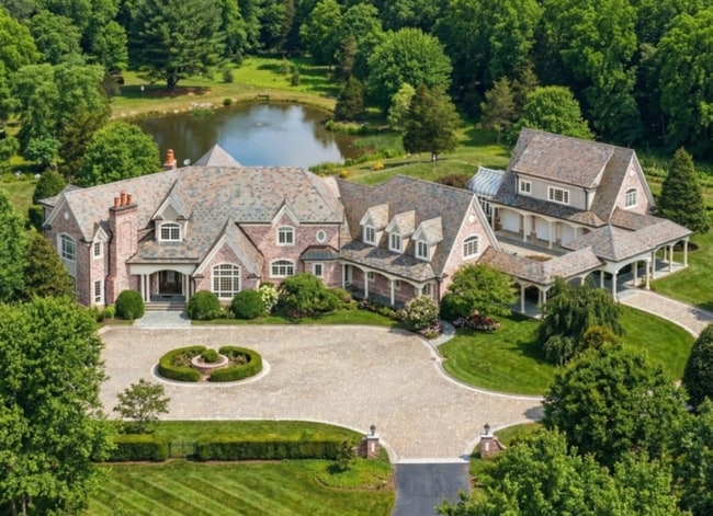 Building Photo - 581 Pottersville Rd