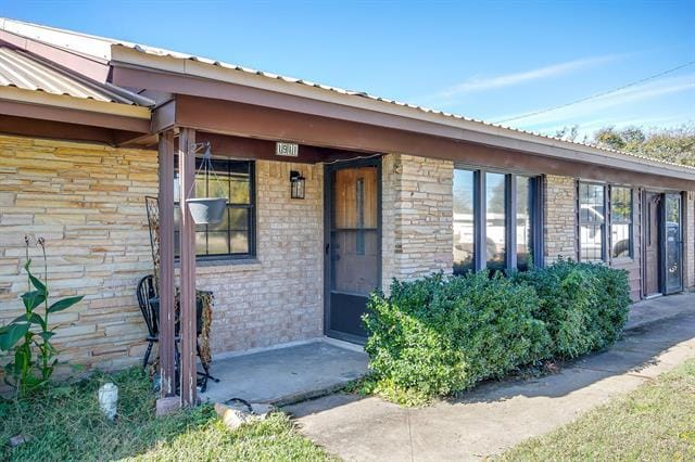 Photo - 1911 Joslin St