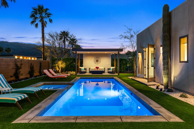 Building Photo - 57887 Salida del Sol Rental