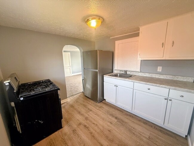 Photo - 1300 Grant St Unit 2/3