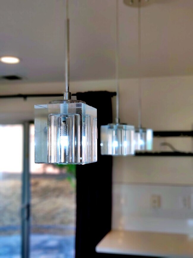Photo - 405 Birkhaven Pl