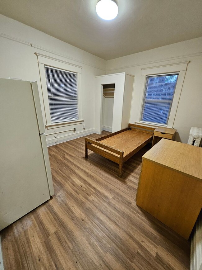 Photo - Hudson House