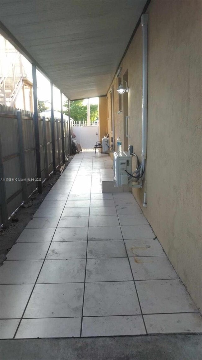 Photo - 621 NW 23rd Pl Unit B