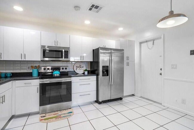 Photo - 10489 Mateo Ct