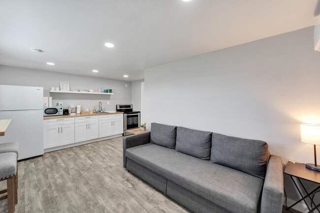 Building Photo - 8820 Rocky Creek Dr Unit ID1248798P Rental