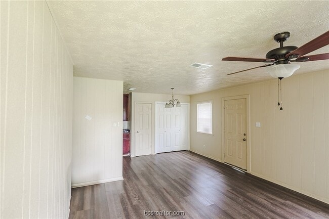 Photo - 601 Martin Luther King Jr Blvd