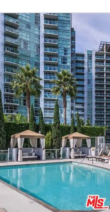 13650 Marina Pointe Dr Unit 1106