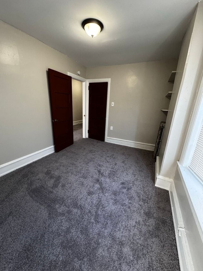 Photo - 314 E 22nd St