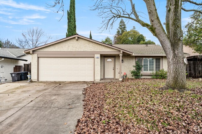 Building Photo - AVAILABLE NOW - CITRUS HEIGHTS 3 BEDROOM 2... Rental