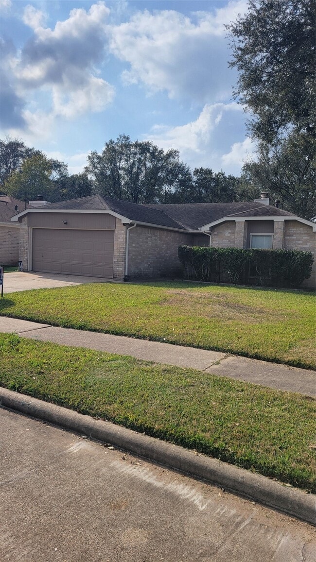 Building Photo - 2906 Whetrock Ln