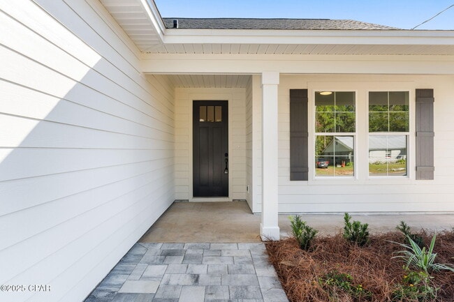 Photo - 9019 Laird St