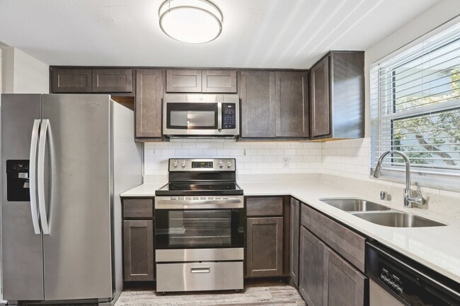 Sand Cove Apartments
