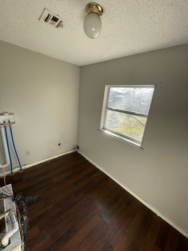 Photo - N J St. Duplex Apartment Unit 2904 N J St.