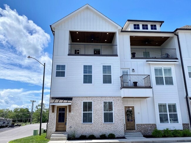 Building Photo - 152 Allison Way