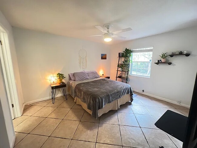 Photo - 5265 E Bay Dr Unidad 913