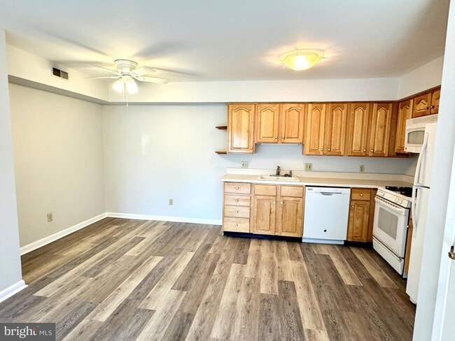 Photo - 1326 Central Ave