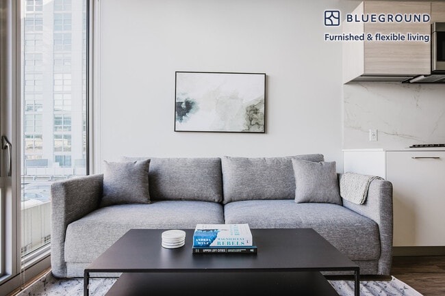 Photo - 165 N Desplaines St Unit FL5-ID1180