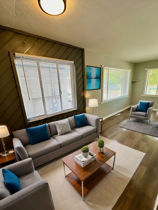 Photo - 117 Ruxton Ave Unidad B