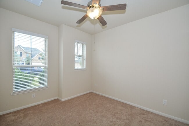 Photo - 20215 Stonebridge Terrace Dr