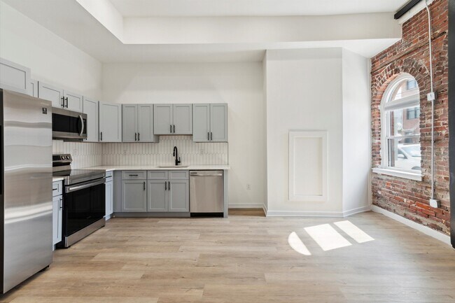 Photo - 1535 N Sydenham St Unidad A