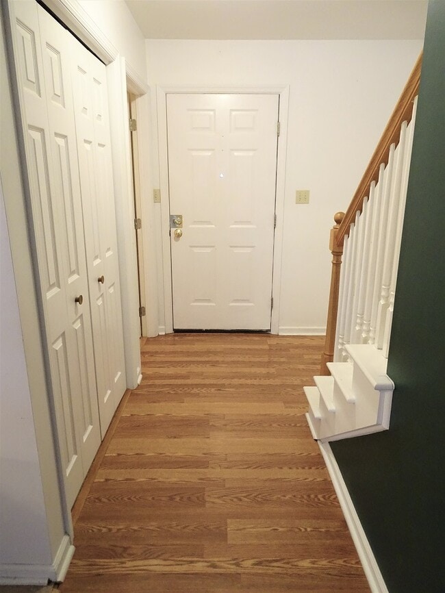 Photo - 932 Orchard St