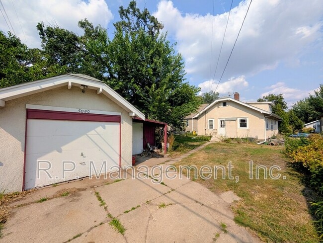 Photo - 5050 30th Ave S