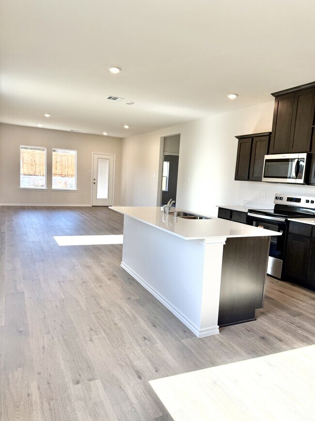 Photo - 1702 Fawn Crk Dr