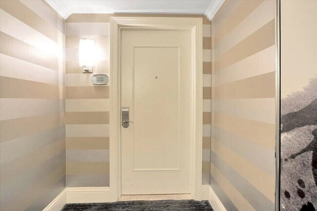 Photo - 4401 Collins Ave Unidad ID1234541P