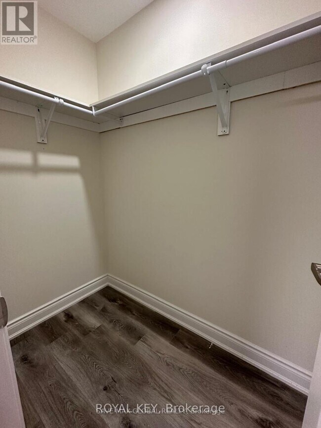 Photo - 28 Kalmia Rd