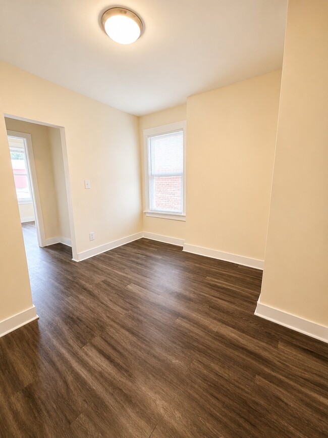Photo - 615 N 32nd St Unidad C