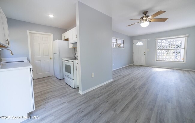 Photo - 3910 Baker Ave