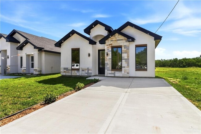 Photo - 14 N 17th St