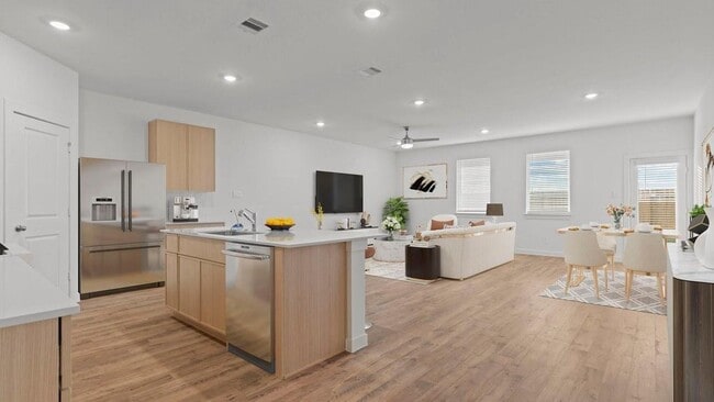 Building Photo - 3562 Lovebird Ln