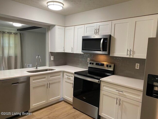 Photo - 3010 Arjay Ln