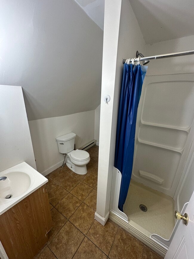 Photo - 23 Pratt St Unit 2