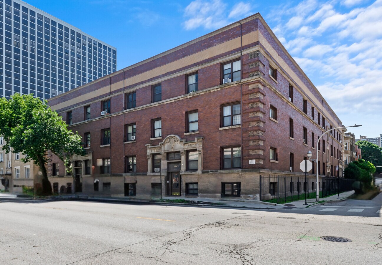 Photo - Montrose Point Apartments