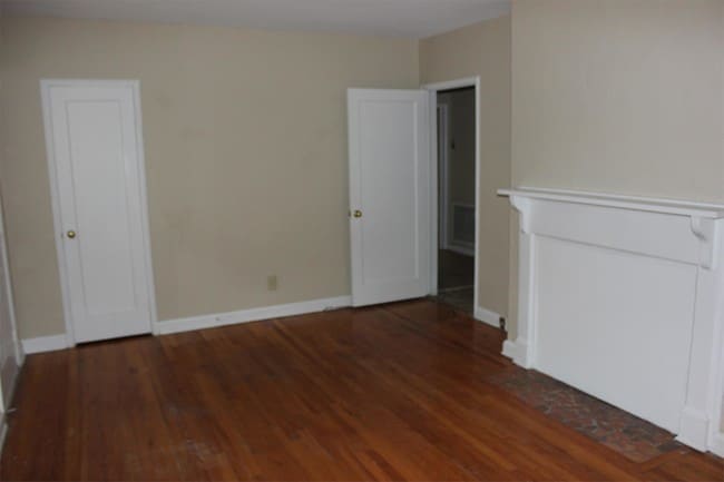 Photo - 1401 W 4th Ave