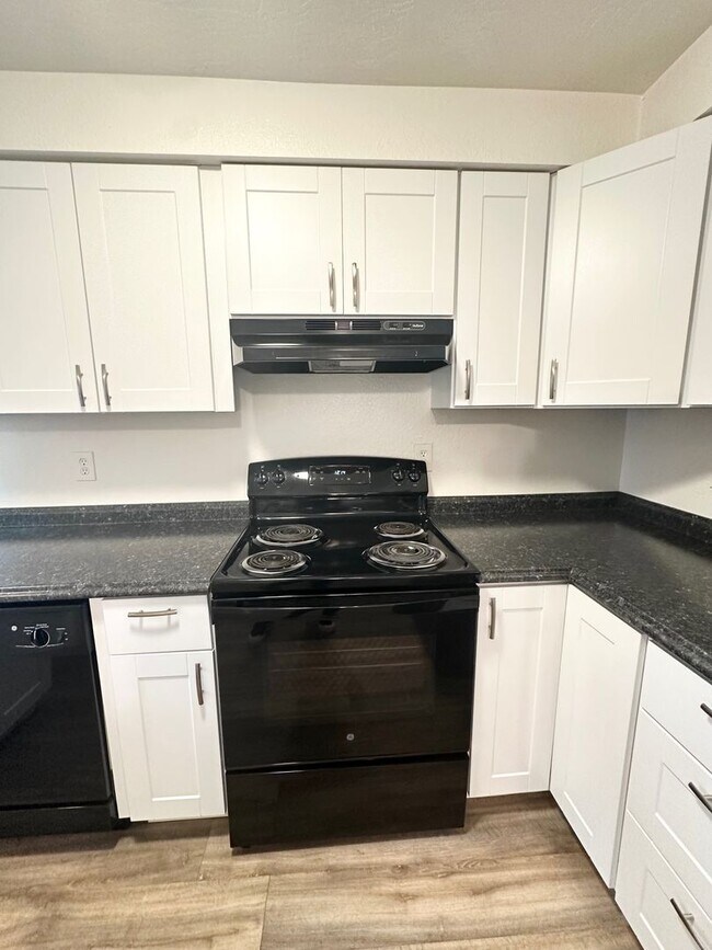 Photo - 218 N Michigan Ave Unidad 218-A