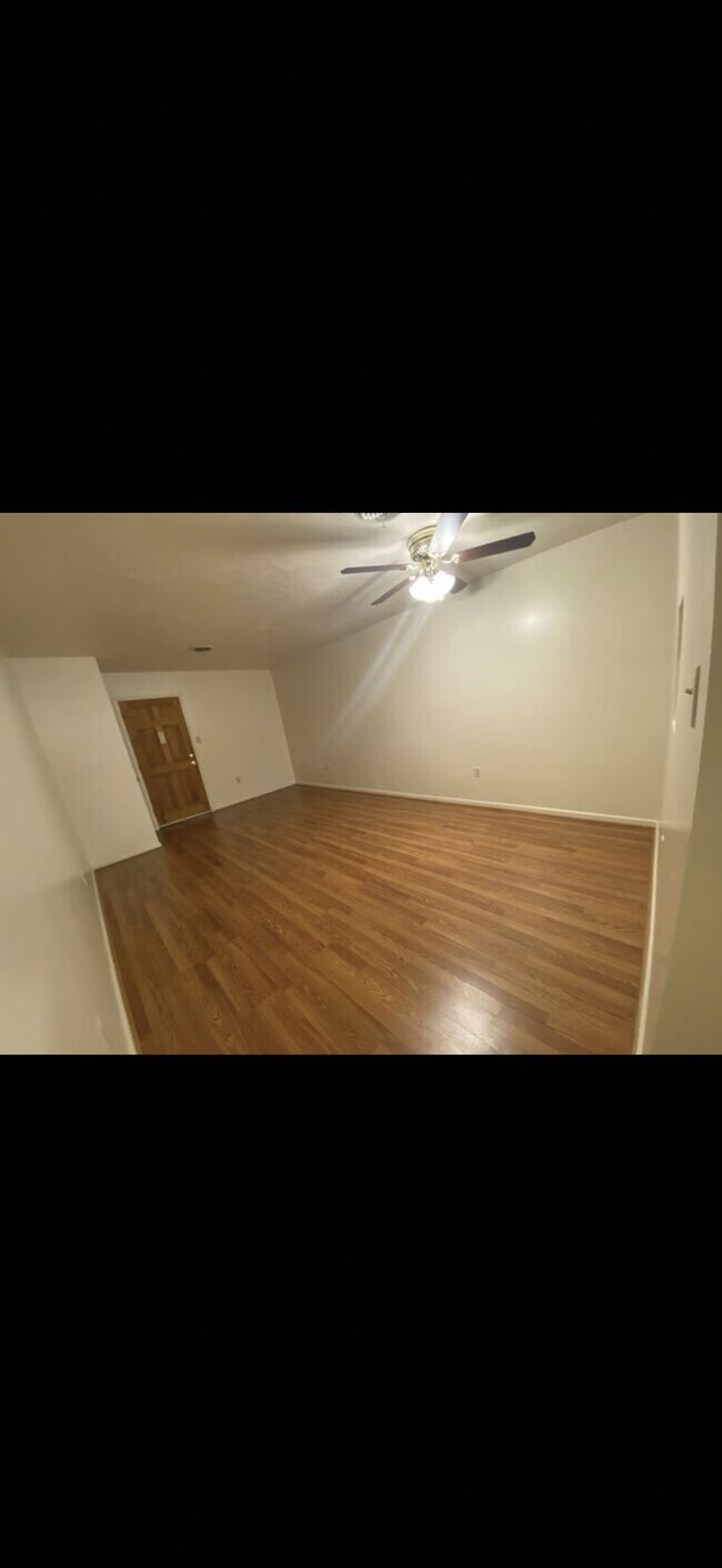 2640 Valley Ave Unidad 1