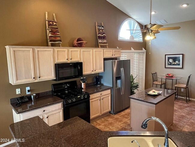 Photo - 24718 S Mooncrest Dr