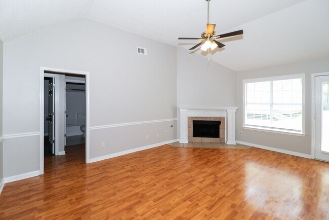 Photo - 7203 Amberly Way Dr