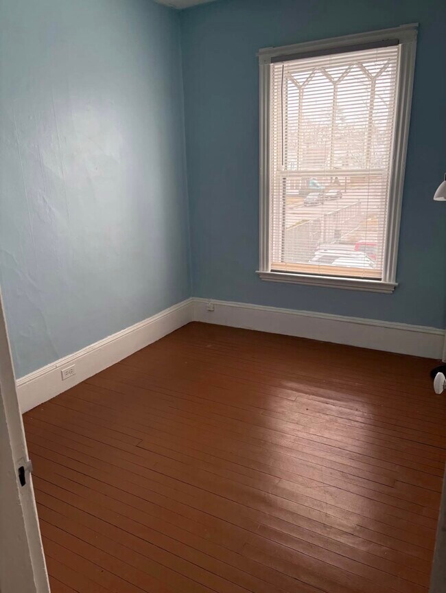 9 Haskell St Unit 2nd floor