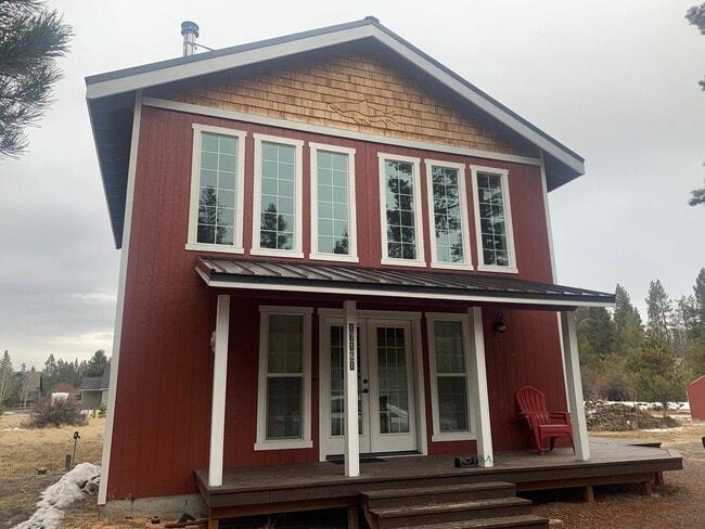 Cottage in Oregon Water Wonderland - Avail... - Cottage in Oregon Water Wonderland - Avail... House
